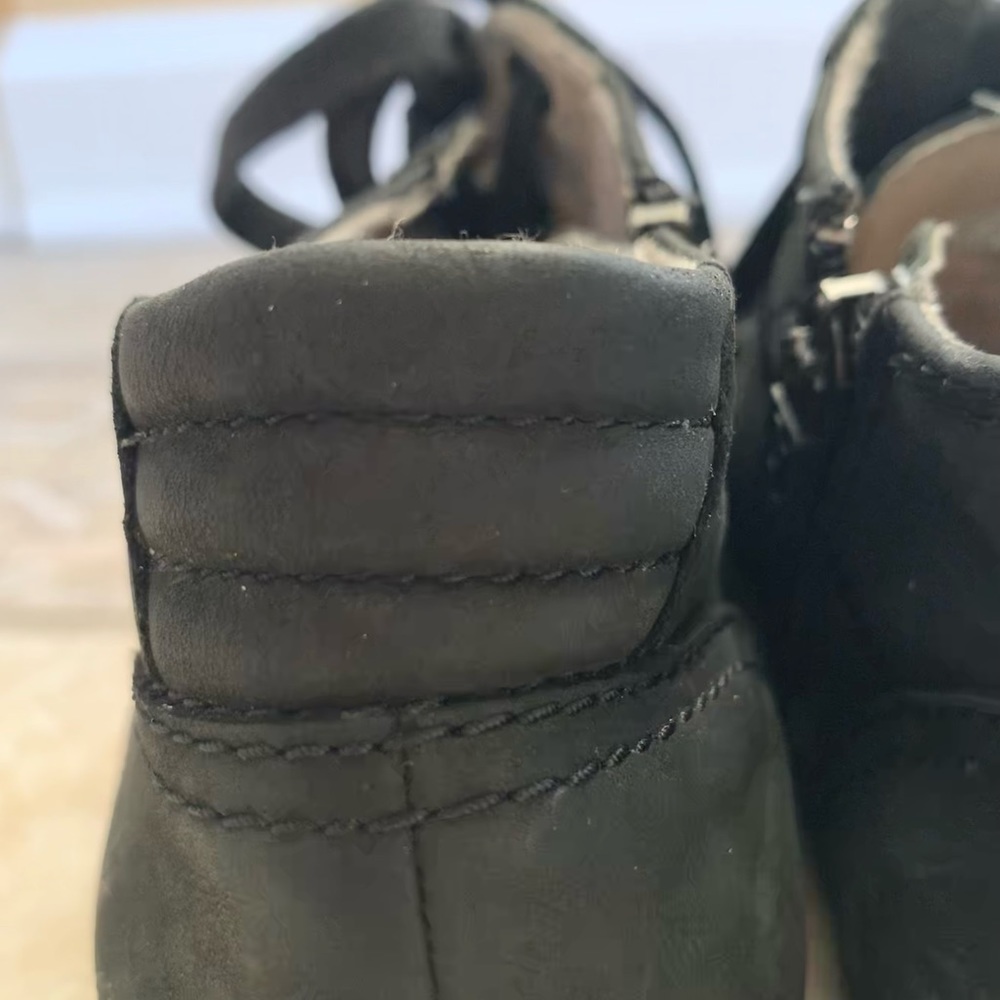 DANSKO black onyx milled Nubuck suede ankle boots sneakers womens size 40 9.5 9 - Picture 9 of 16